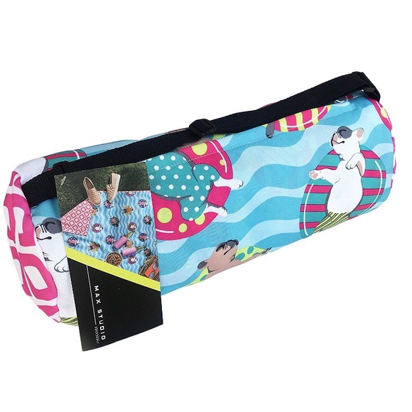 Max Studio Outdoor Picnic Blanket French Bulldogs - Picture 4 of 8